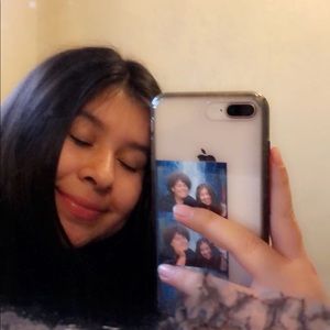 Meet your Posher, Selina